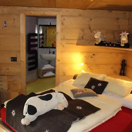 Meuble Gorret 3* 브루일서비니아