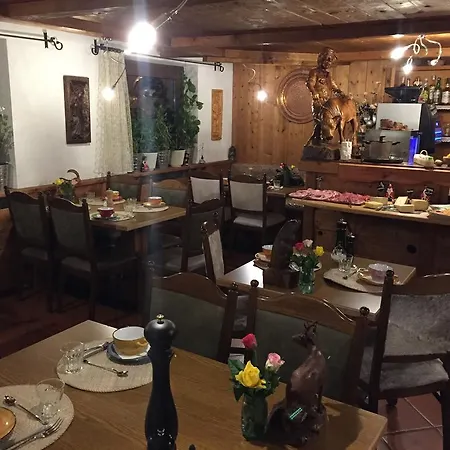 Meuble Gorret Hotel